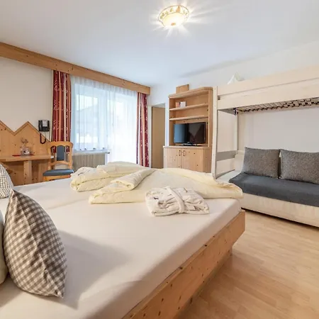 Szálloda Replerhof Mit Kinderbetreuung 4*