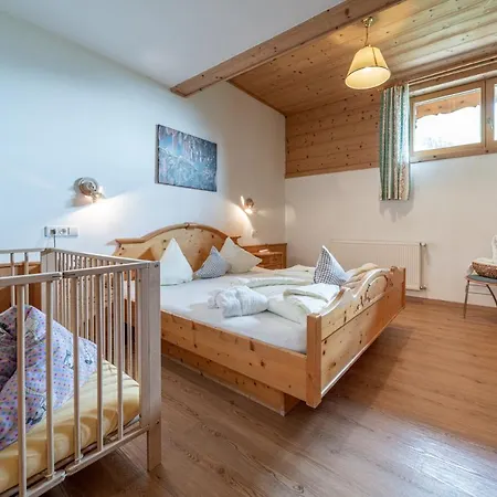 Replerhof Mit Kinderbetreuung Szálloda 4*