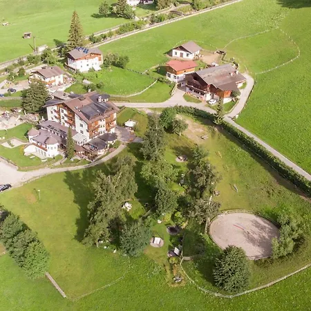 Replerhof Mit Kinderbetreuung Szálloda