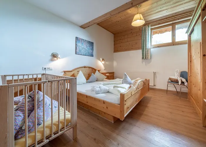 Replerhof Mit Kinderbetreuung מלון 4*