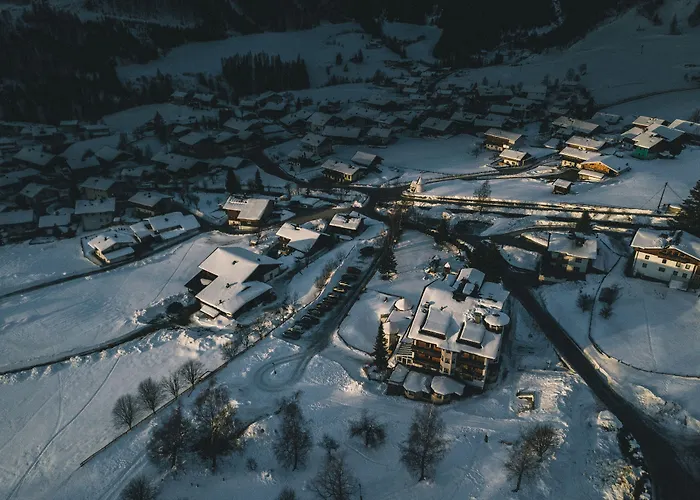 Replerhof Mit Kinderbetreuung פראגראטן