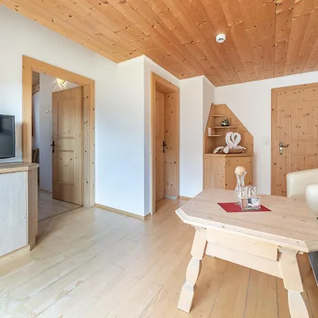 Hotel Replerhof Mit Kinderbetreuung Prägraten