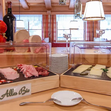 Hotel Replerhof Mit Kinderbetreuung Prägraten